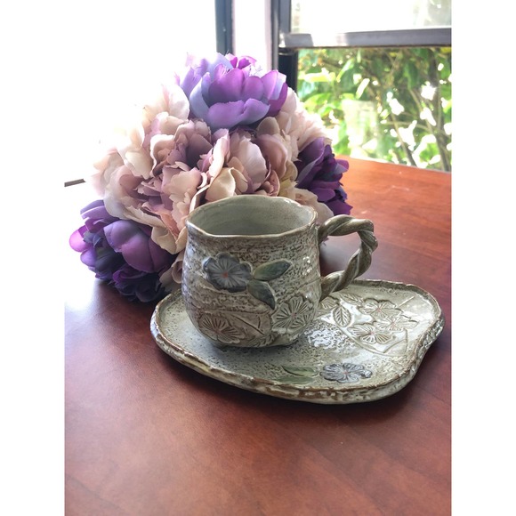 Asian Pottery Tea Cup and Saucer - Picture 1 of 9